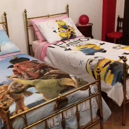 Appartamento Corallo Арона Екстериор снимка