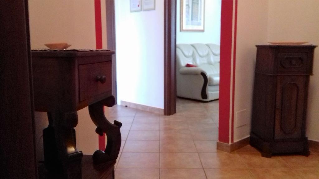 Appartamento Corallo Арона Екстериор снимка